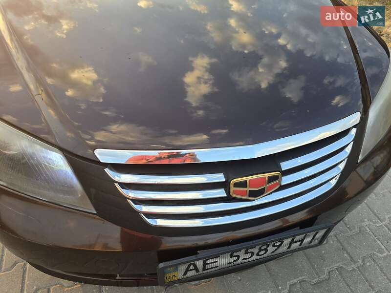 Седан Geely Emgrand 7 (EC7) 2014 в Дніпрі