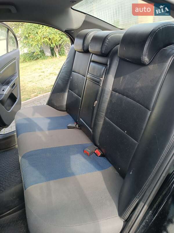 Седан Geely Emgrand 7 (EC7) 2012 в Житомире