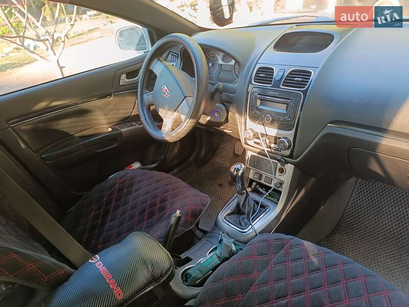 Седан Geely Emgrand 7 (EC7) 2013 в Кривому Розі