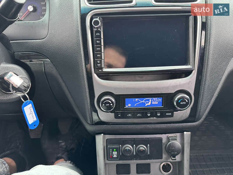 Седан Geely Emgrand 7 (EC7) 2013 в Киеве