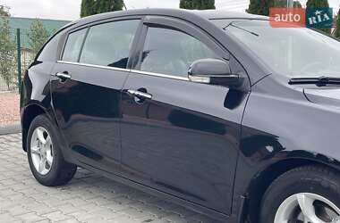 Хетчбек Geely Emgrand 7 (EC7) 2013 в 
