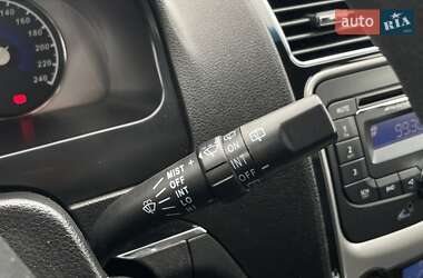Хетчбек Geely Emgrand 7 (EC7) 2013 в 