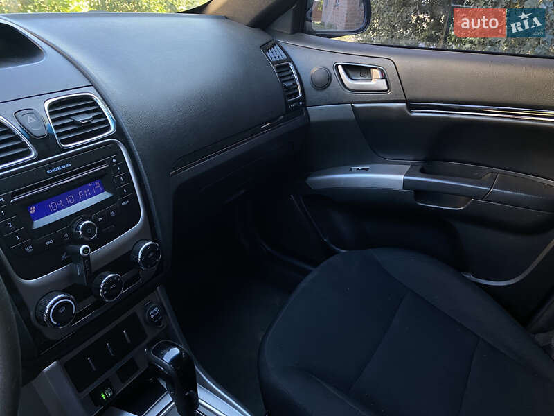 Седан Geely Emgrand 7 (EC7) 2013 в Смеле