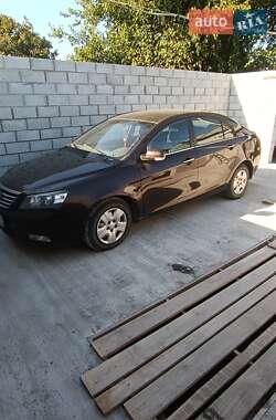 Седан Geely Emgrand 7 (EC7) 2013 в 