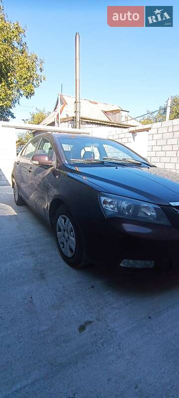 Седан Geely Emgrand 7 (EC7) 2013 в Петропавловке