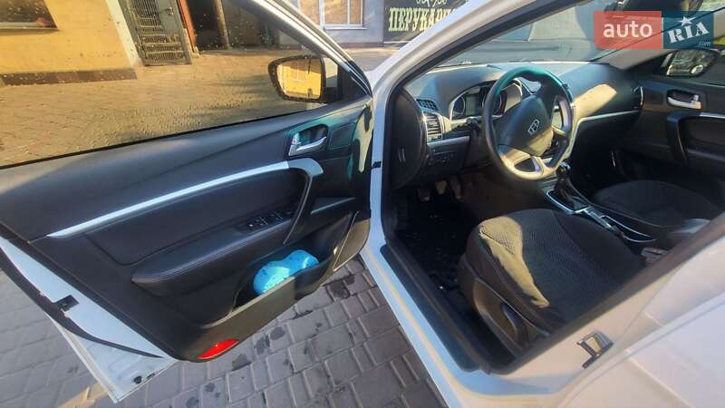 Седан Geely Emgrand 7 (EC7) 2017 в Нікополі