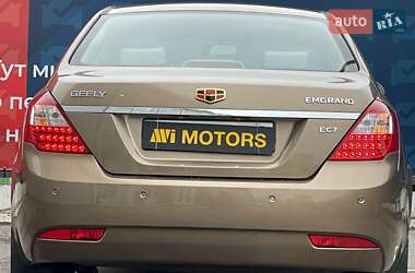 Седан Geely Emgrand 7 (EC7) 2012 в 
