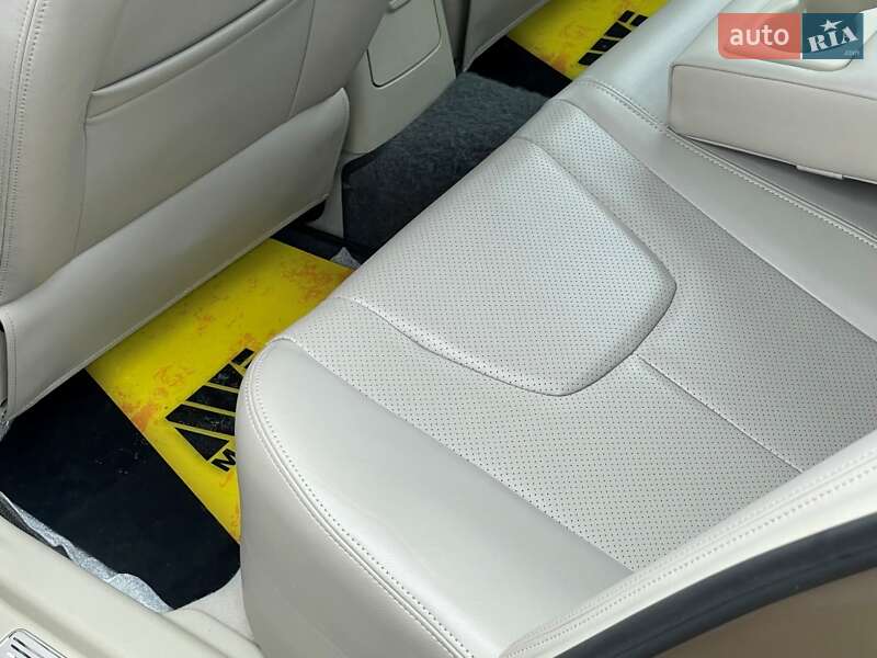 Седан Geely Emgrand 7 (EC7) 2012 в Києві