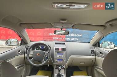 Седан Geely Emgrand 7 (EC7) 2012 в 