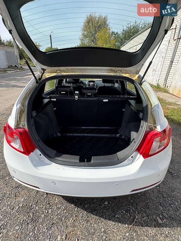 Хетчбек Geely Emgrand 7 (EC7) 2013 в Харкові