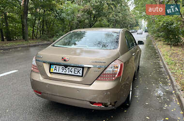 Седан Geely Emgrand 7 (EC7) 2012 в 