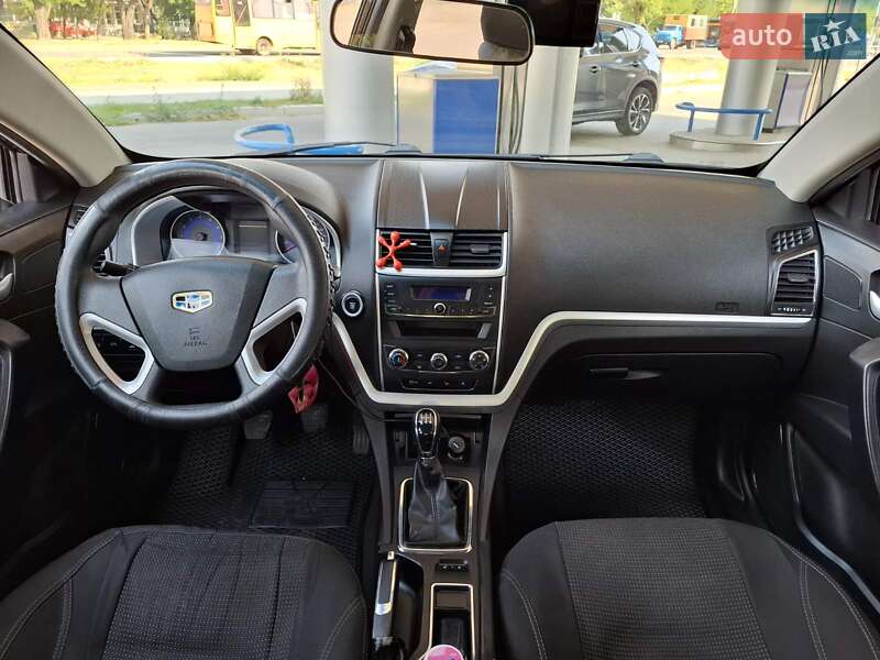 Седан Geely Emgrand 7 (EC7) 2016 в Николаеве