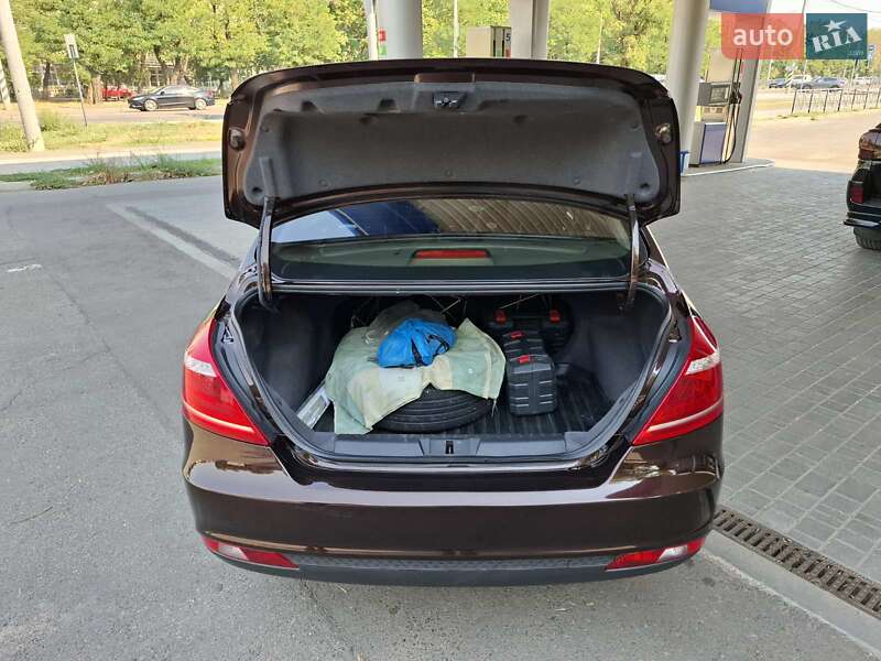 Седан Geely Emgrand 7 (EC7) 2016 в Николаеве