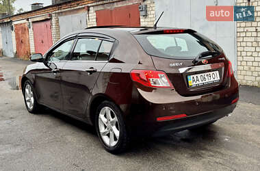 Хетчбек Geely Emgrand 7 (EC7) 2014 в 