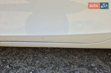 Седан Geely Emgrand 7 (EC7) 2011 в 