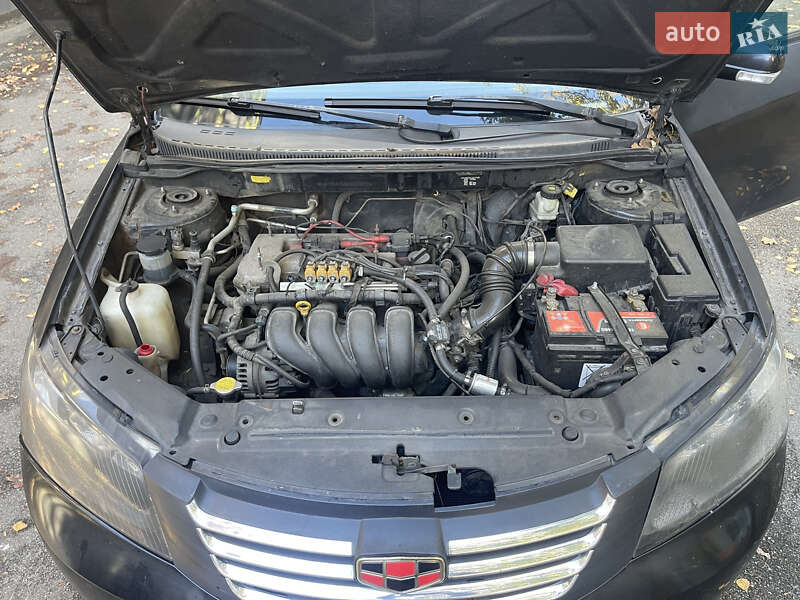 Седан Geely Emgrand 7 (EC7) 2011 в Коцюбинському