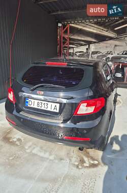 Хэтчбек Geely Emgrand 7 (EC7) 2013 в 