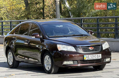 Седан Geely Emgrand 7 (EC7) 2012 в 