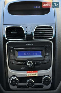 Седан Geely Emgrand 7 (EC7) 2012 в 