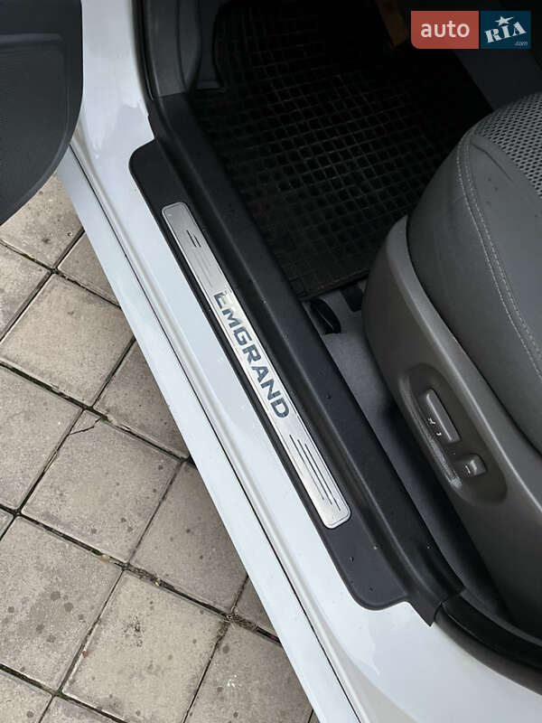 Седан Geely Emgrand 7 (EC7) 2013 в Решетилівці