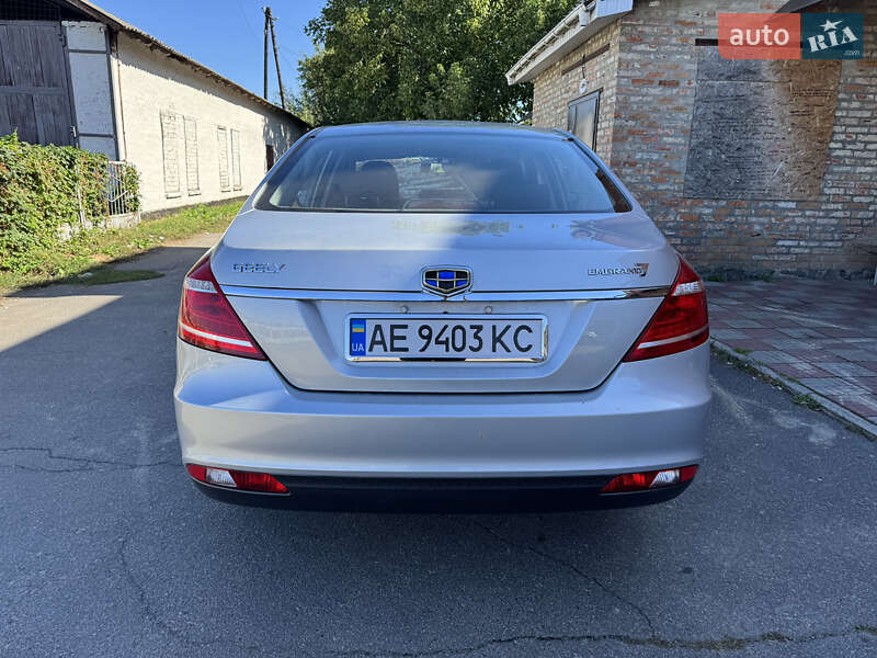 Седан Geely Emgrand 7 (EC7) 2018 в Умані