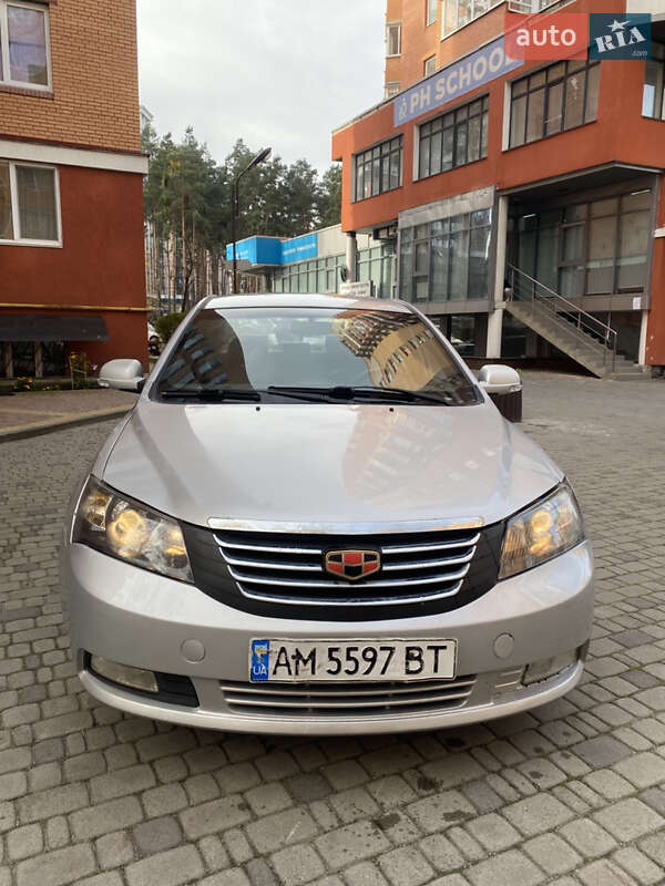 Седан Geely Emgrand 7 (EC7) 2015 в Ирпене