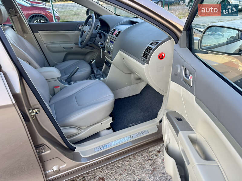 Седан Geely Emgrand 7 (EC7) 2012 в Киеве