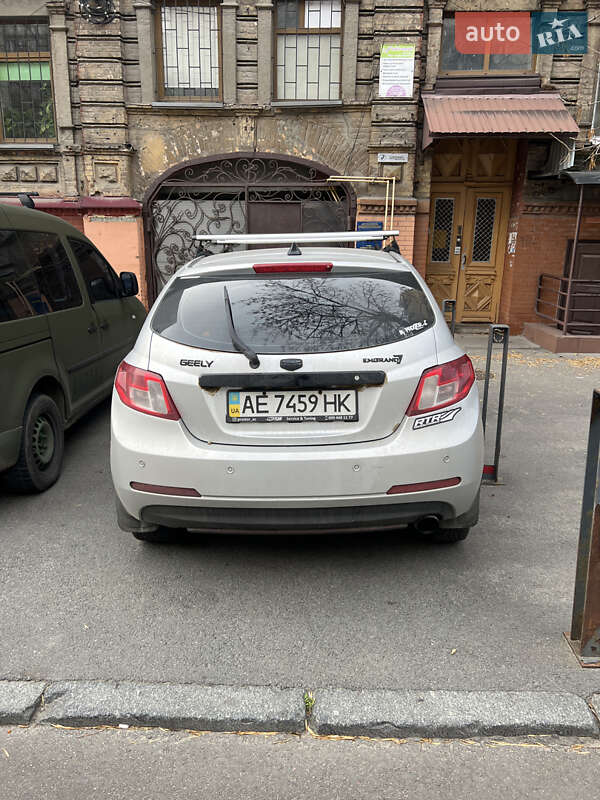 Хэтчбек Geely Emgrand 7 (EC7) 2013 в Днепре