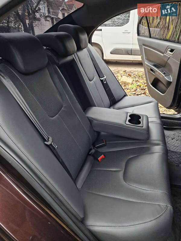 Седан Geely Emgrand 7 (EC7) 2013 в Одесі