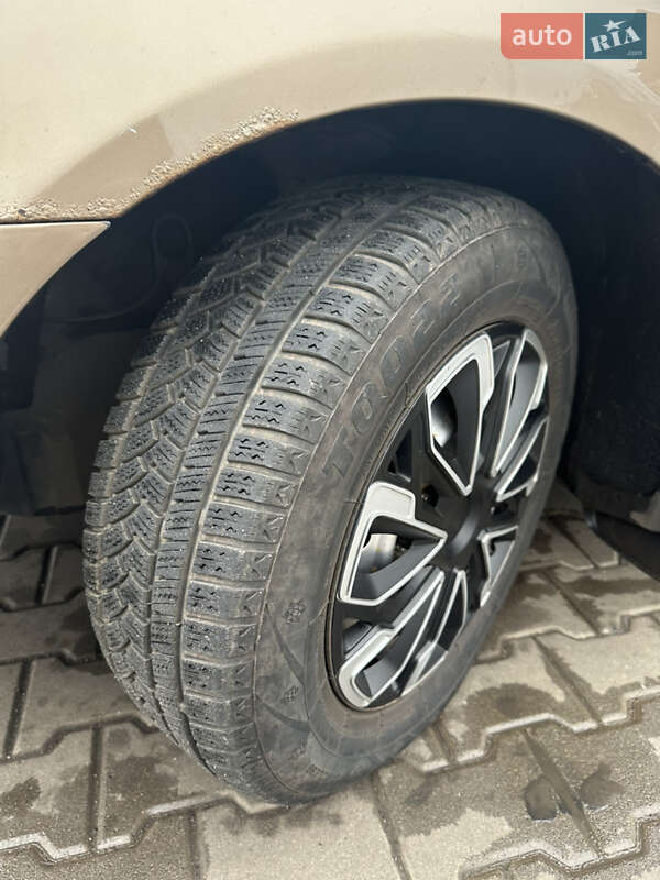 Седан Geely Emgrand 7 (EC7) 2013 в Кривому Розі