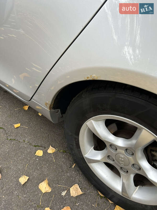 Седан Geely Emgrand 7 (EC7) 2013 в Кривом Роге