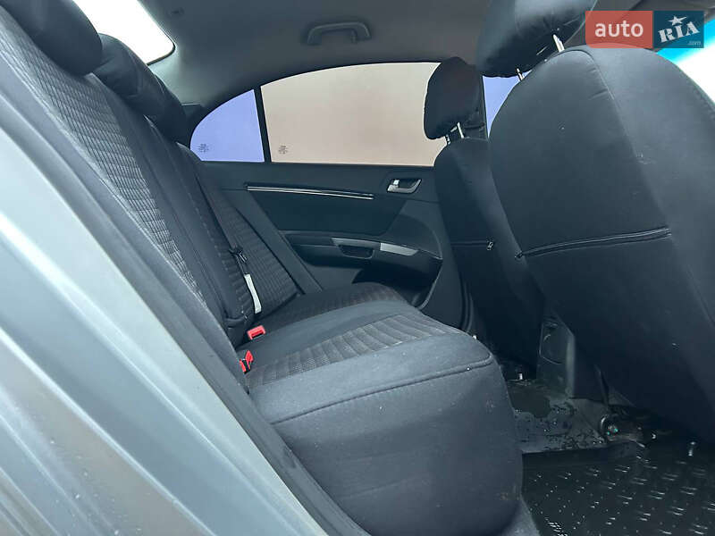 Седан Geely Emgrand 7 (EC7) 2014 в Чернігові фото 22 Седан Geely Emgrand 7 (EC7) 2014 в Чернігові