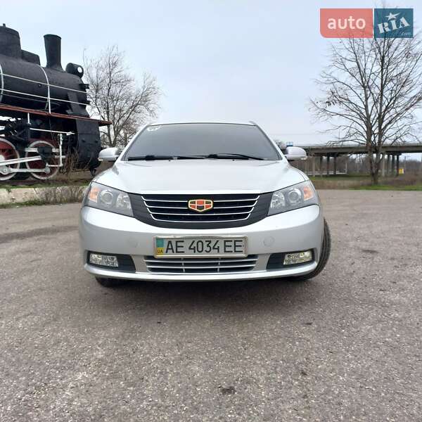 Седан Geely Emgrand 7 (EC7) 2014 в Пятихатках фото 4 Седан Geely Emgrand 7 (EC7) 2014 в Пятихатках