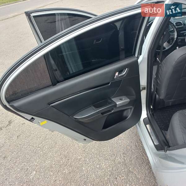 Седан Geely Emgrand 7 (EC7) 2014 в Пятихатках фото 22 Седан Geely Emgrand 7 (EC7) 2014 в Пятихатках