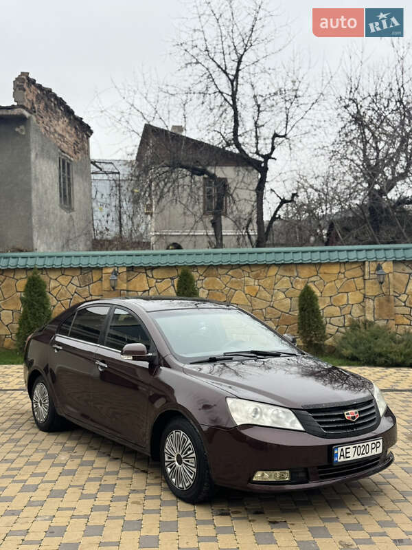 Седан Geely Emgrand 7 (EC7) 2012 в Могилев-Подольске