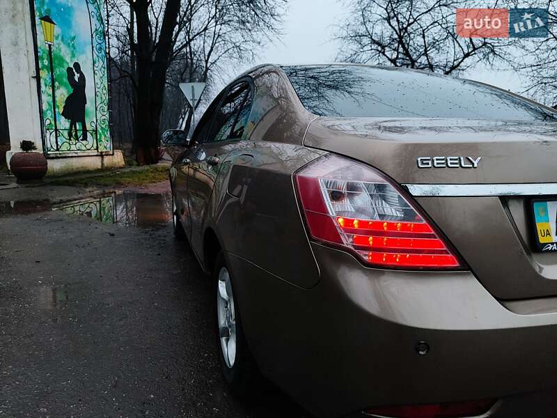 Седан Geely Emgrand 7 (EC7) 2011 в Крыжополе фото 5 Седан Geely Emgrand 7 (EC7) 2011 в Крыжополе