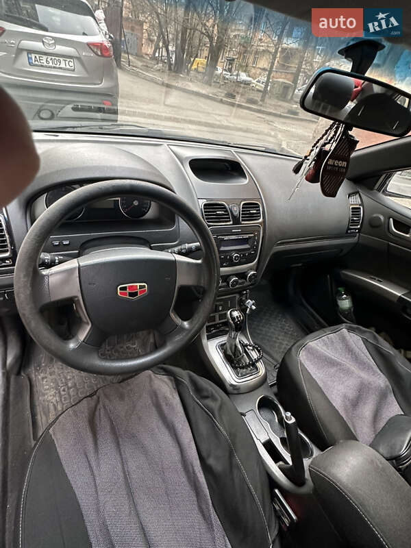 Седан Geely Emgrand 7 (EC7) 2013 в Днепре