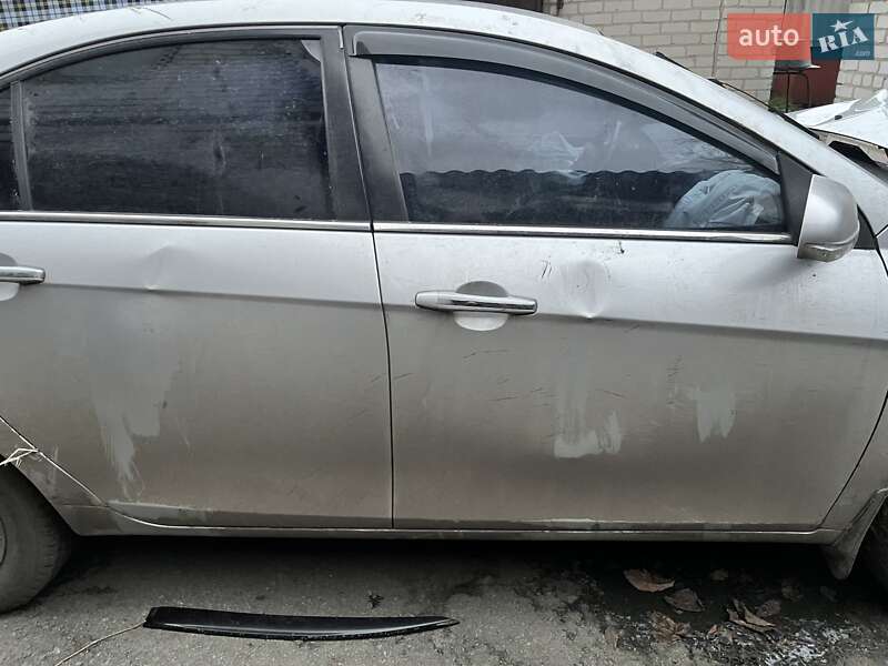 Седан Geely Emgrand 7 (EC7) 2014 в Павлограде