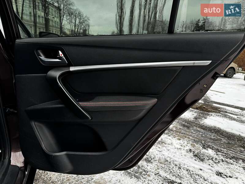 Седан Geely Emgrand 7 (EC7) 2018 в Києві