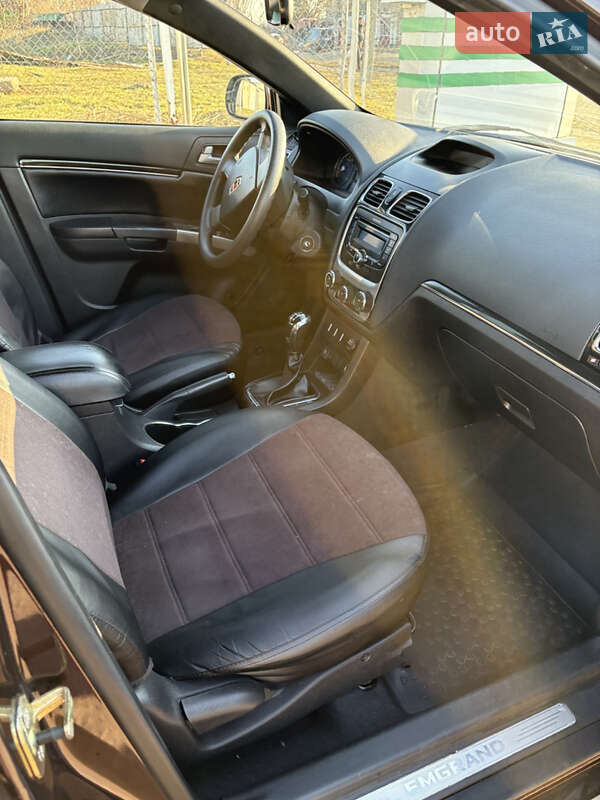 Седан Geely Emgrand 7 (EC7) 2013 в Николаеве