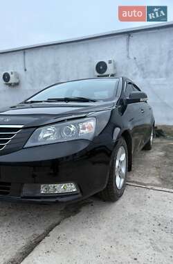 Седан Geely Emgrand 7 (EC7) 2013 в Павлограде