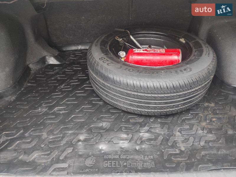 Седан Geely Emgrand 7 (EC7) 2012 в Харькове