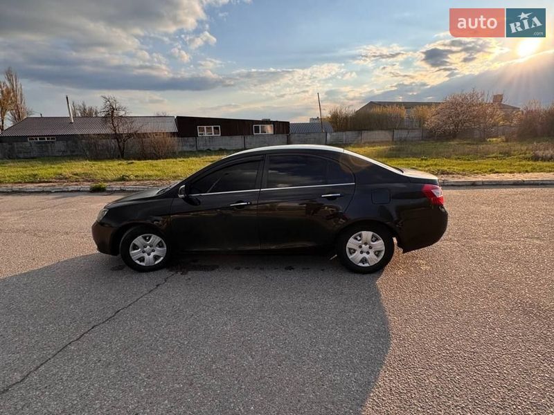 Седан Geely Emgrand 7 (EC7) 2013 в Голубовке