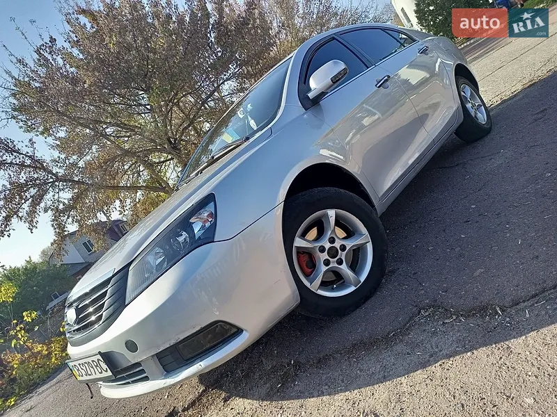 Geely Emgrand 7 (EC7)