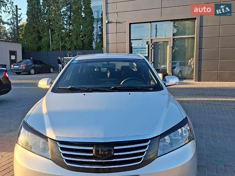 Geely Emgrand 7 (EC7) 2013