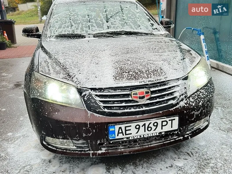 Geely Emgrand 2014