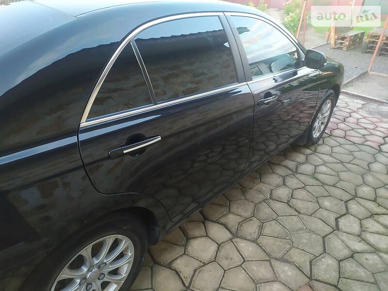 Седан Geely Emgrand 8 (EC8) 2013 в Южноукраїнську