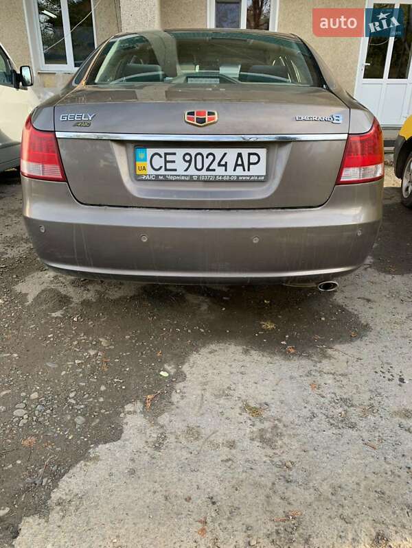 Седан Geely Emgrand 8 (EC8) 2014 в Черновцах