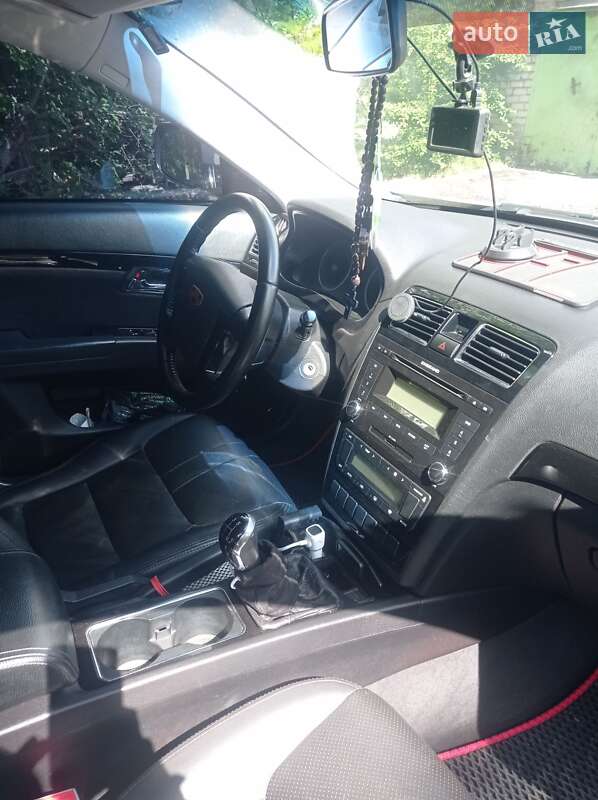 Седан Geely Emgrand 8 (EC8) 2014 в Кривом Роге