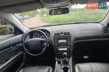 Седан Geely Emgrand 8 (EC8) 2014 в 